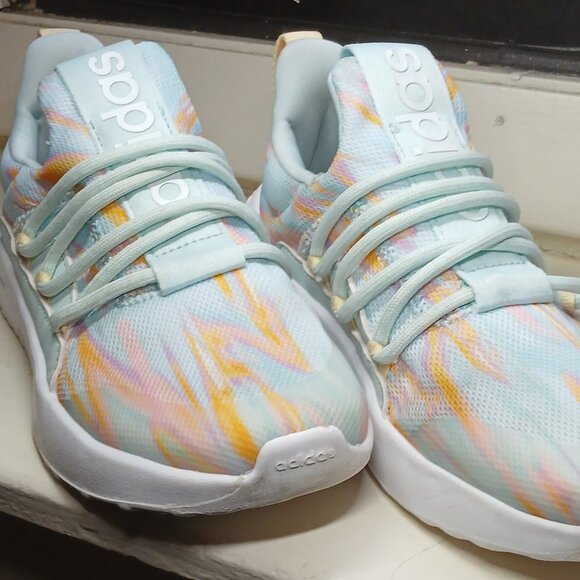 Adidas sneakers - Picture 1 of 5